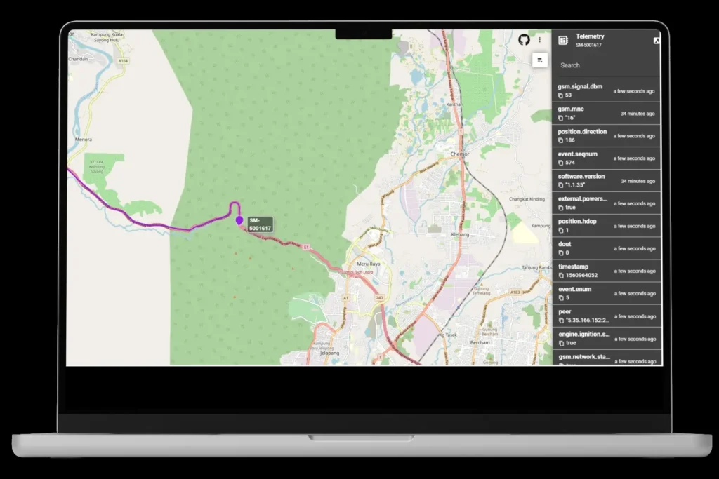 Real-time vehicle positioning on an interactive map.